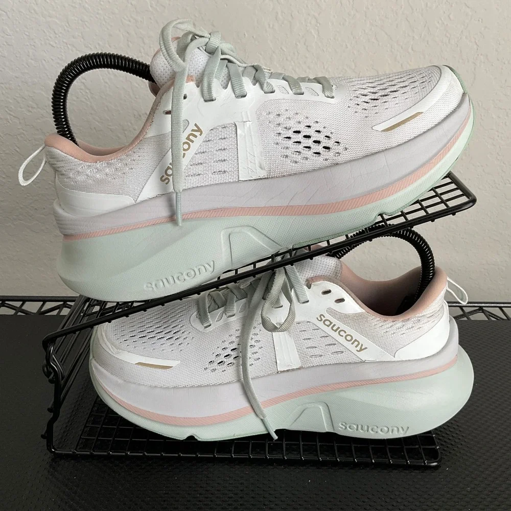 Saucony Guide 16 Womens Running Shoes White Beige Mint S10998-220 Size 7